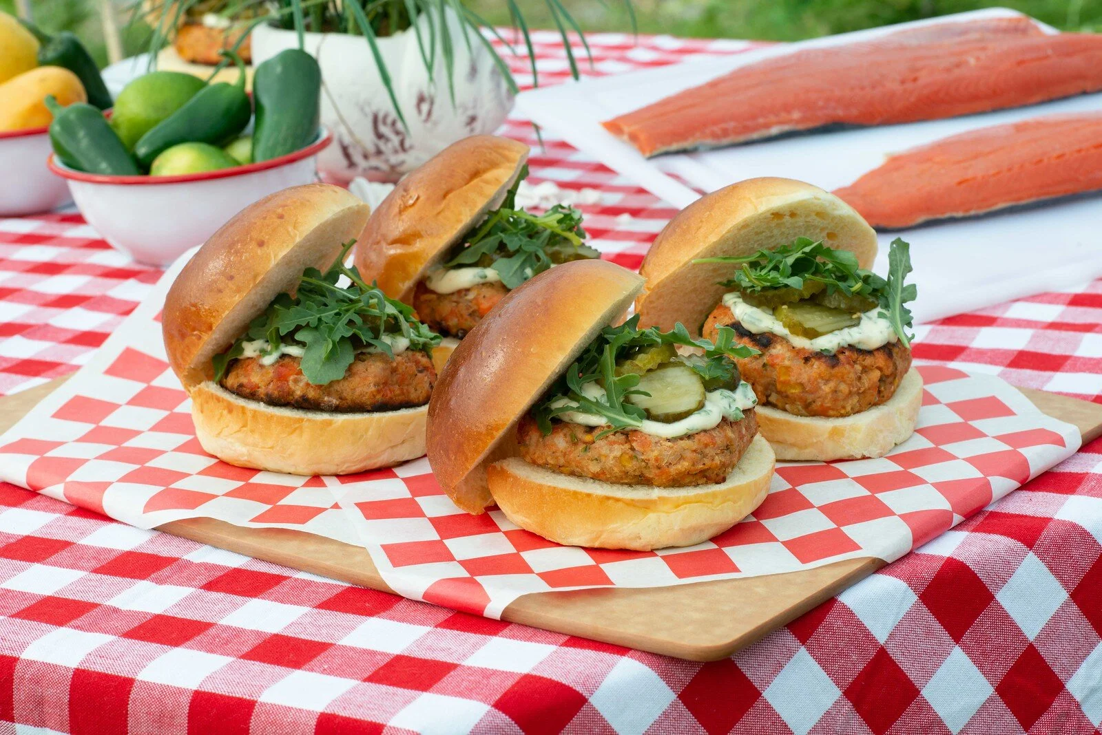 Alaska Wild Salmon Burgers With Cilantro Lime Mayo