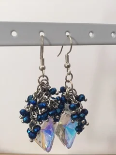 Iridescent with Navy.JPG