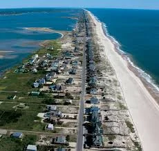 A somewhat snarky, take no prisoners survey of what’s happening in the Hamptons real estate market, celebrities and prices included.