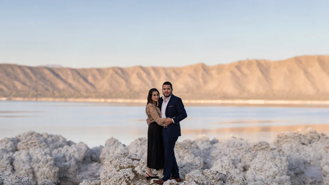 Ana y Leo en la Laguna de Alchichica