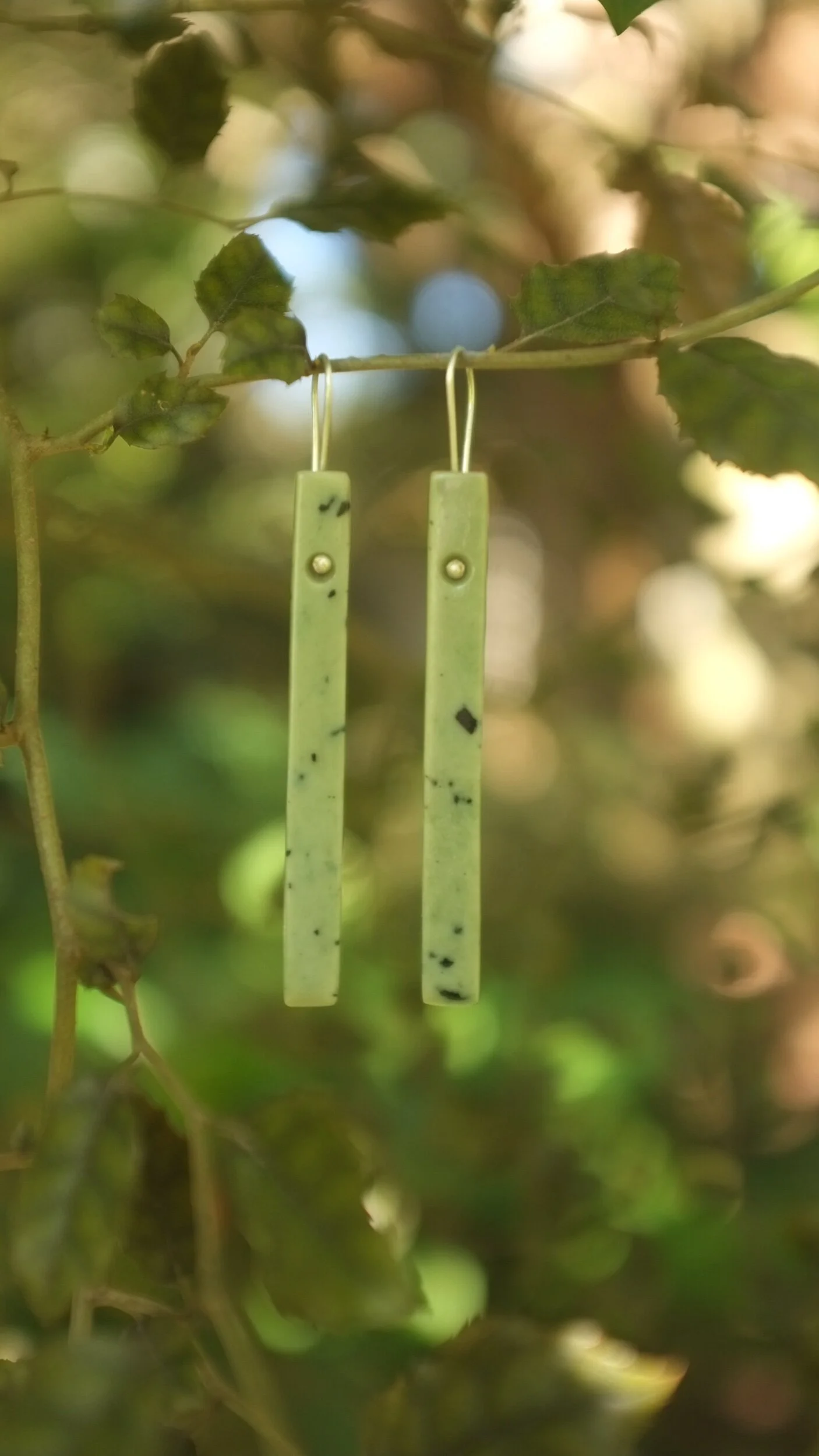 B832236A-7CBD-43B3-B139-0DC41ADEBF4C