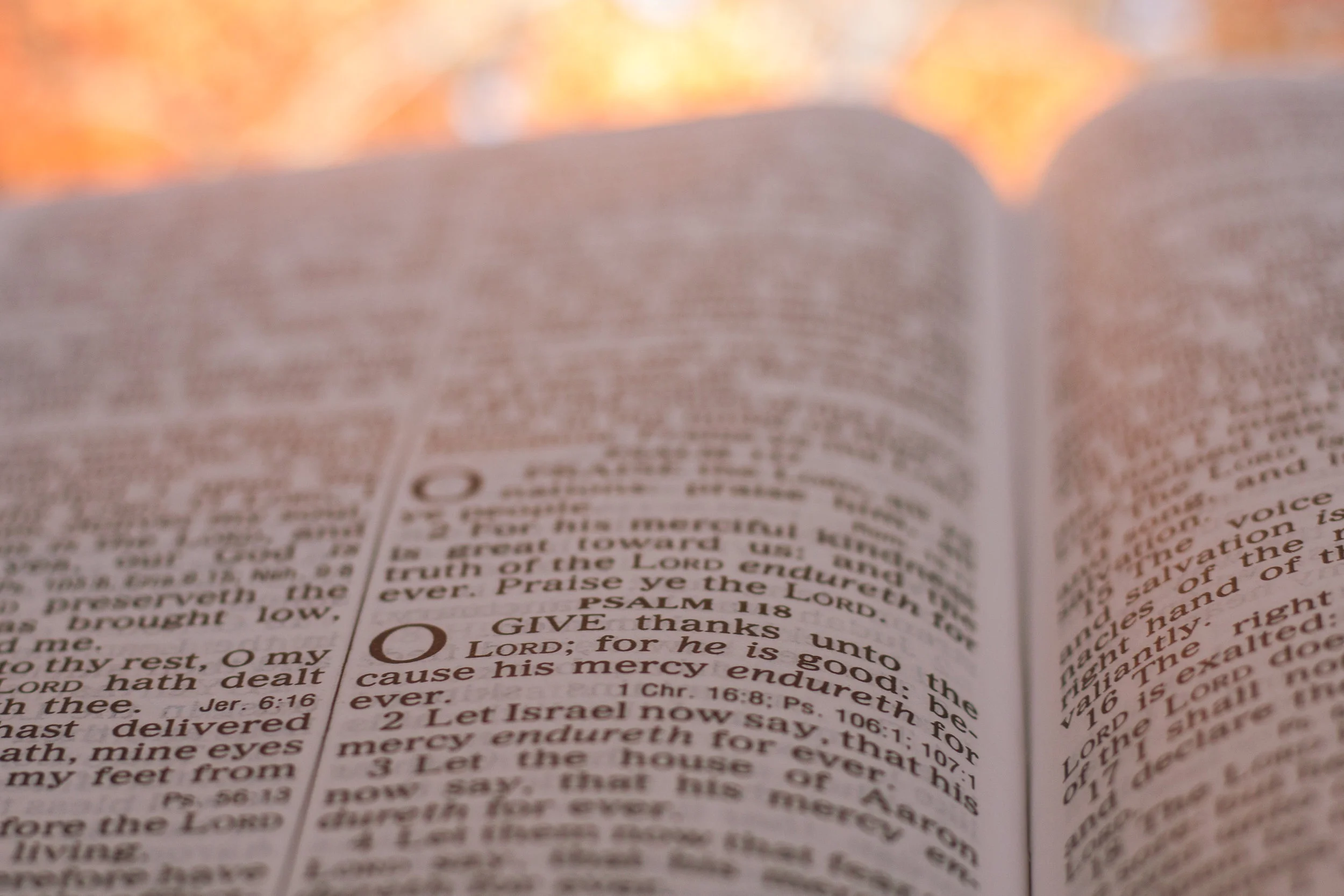 10 Verses on Giving Thanks