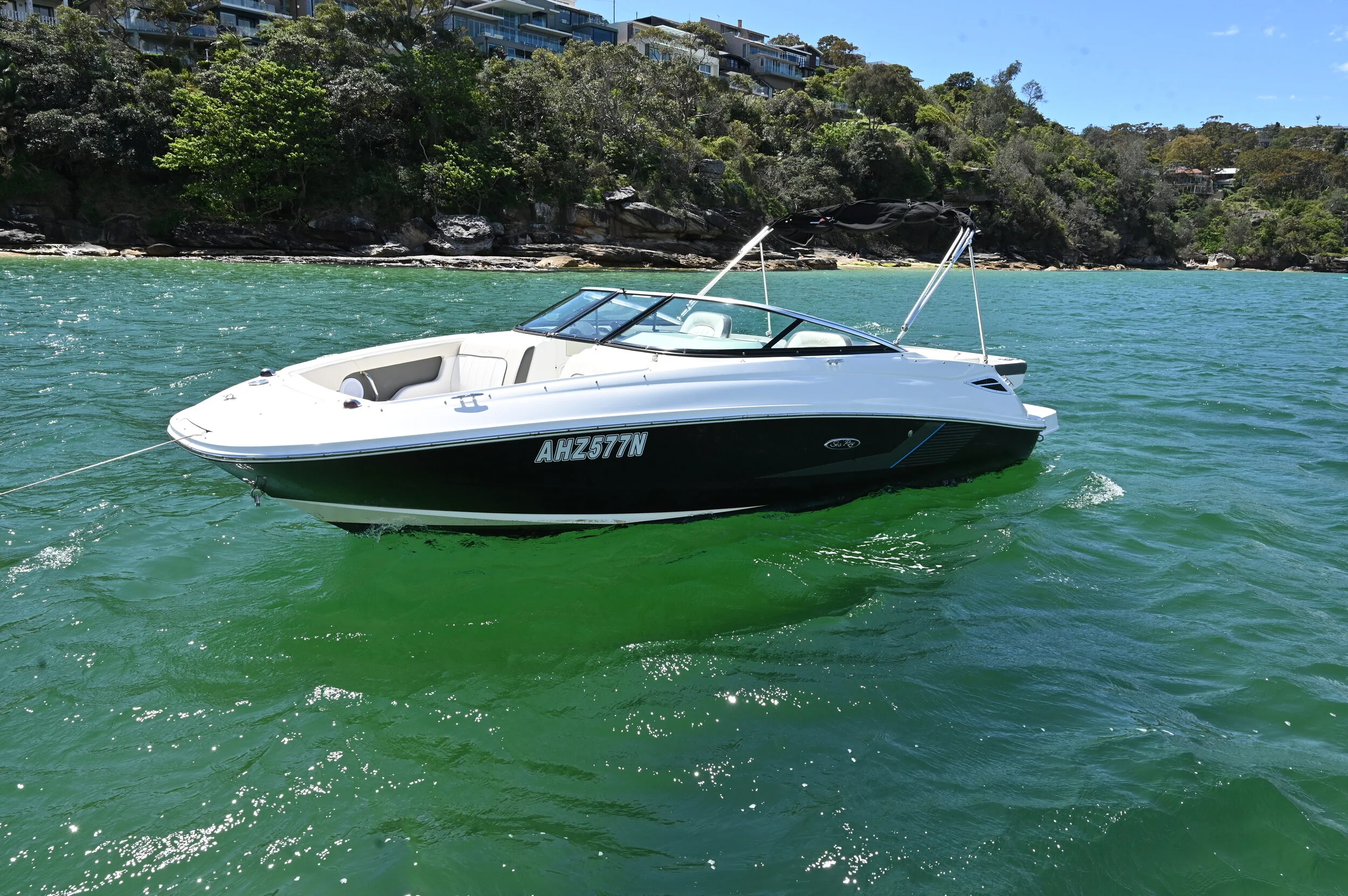 Fitted with the reliable Yamaha F250 which has always been regularly services and anti fouled, this is truely a turn key weapon with no more to spend.