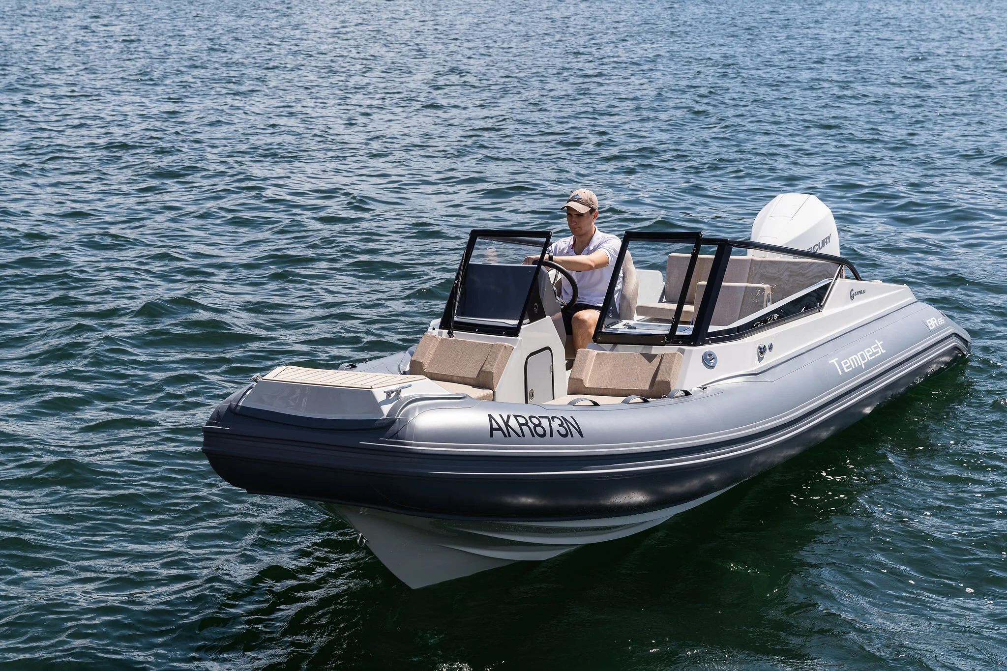 2020 Capelli Bow Rider 65