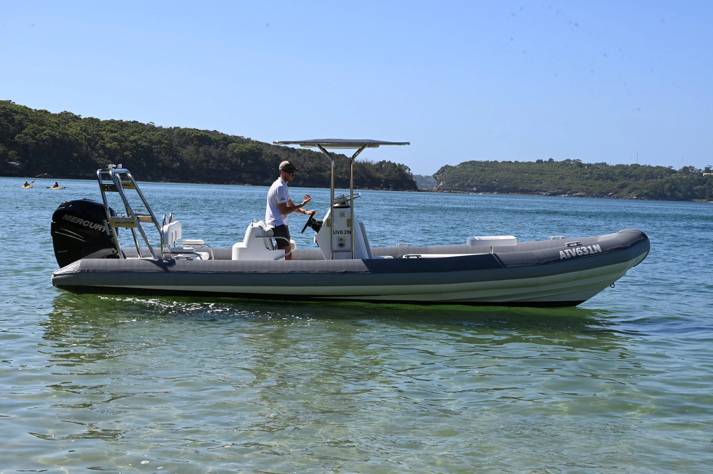 2015 Ballistic 7.8M RIB 