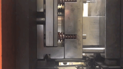 injection molding machine opening after finishing a part