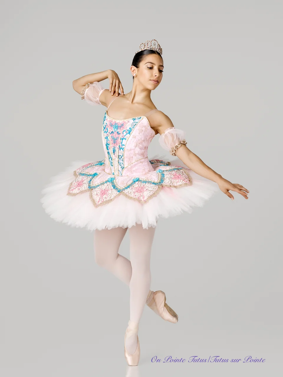 2018-08-11 Jill Meuris Tutus42097_WEB logo.jpeg