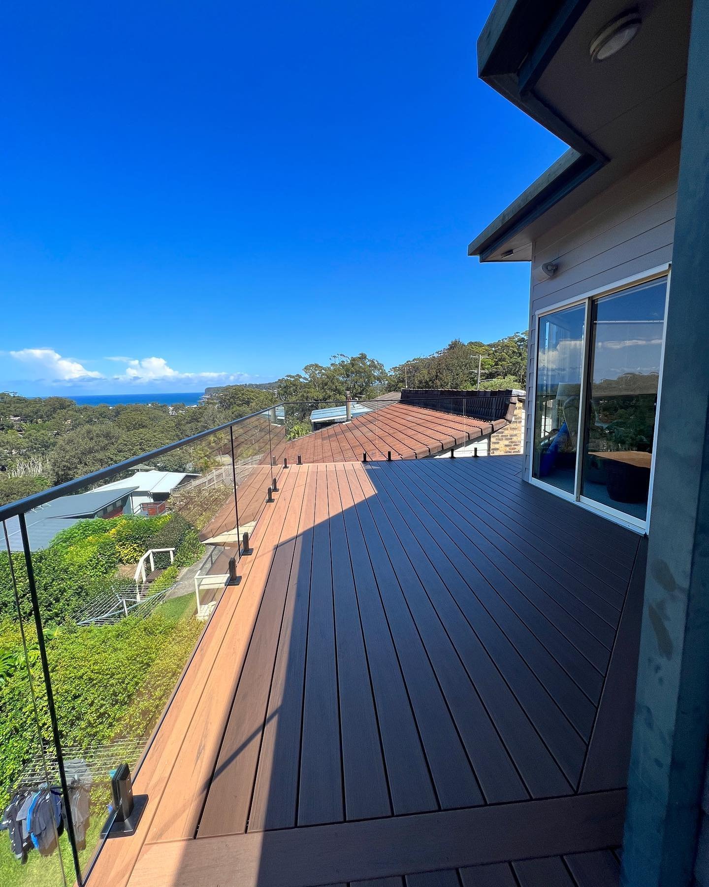 N O R T H  A V O C A

TREX LINEAGE BABY!
Absolutely loving this range of Trex composite decking &amp; it seems like all our clients are too!
Jasper has been a hit for us this year&hellip; dare we say it could be the new Island Mist.

Our North Avoca 