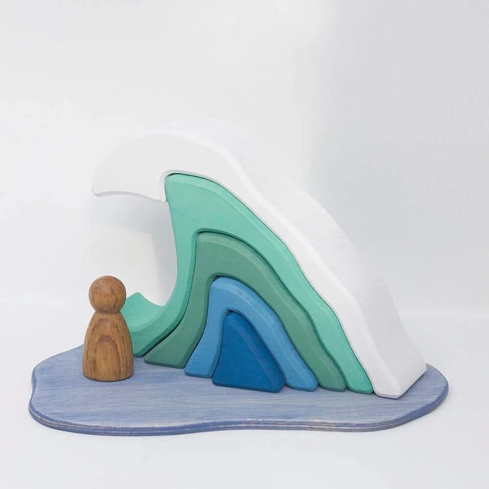 The Wave Go sailing for the day or watch dolphins skip across the waves. How many ways can you play? Lime wood Play Scene cut from a single block of FSC kiln dried lime wood. Stained with water based, non-toxic colour and with a slightly textured surface. Approximately 200mm x 150mm x 54mm RRP £33