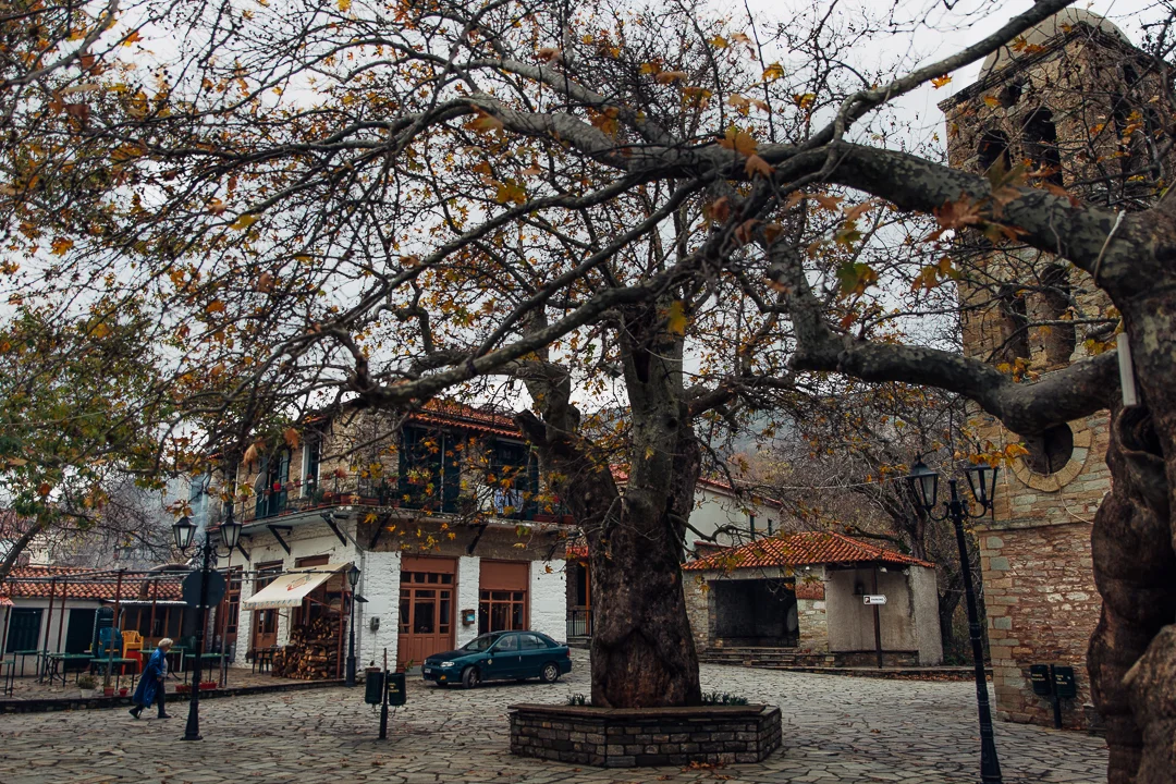 Η πλατεία της Σελίτσιανης ή αλλιώς Ανατολής.