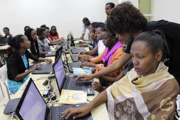 5 Reasons to Apply for Akilah’s Information Systems Diploma Program