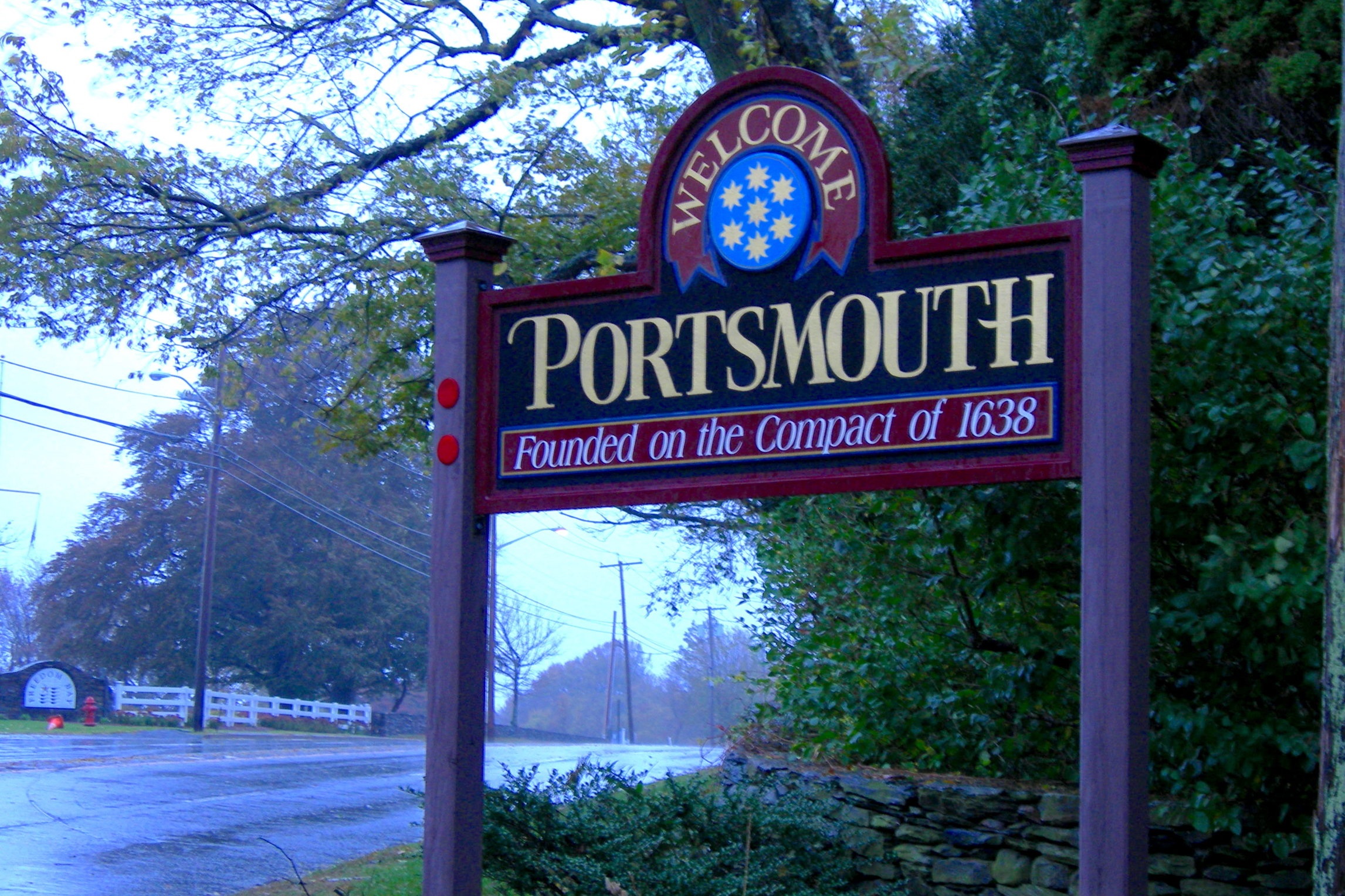 Town of Portsmouth, Town Center Guidelines