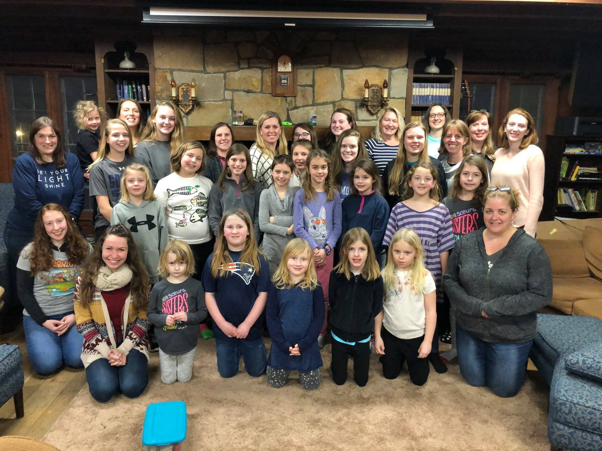 Girls Weekend group.jpg