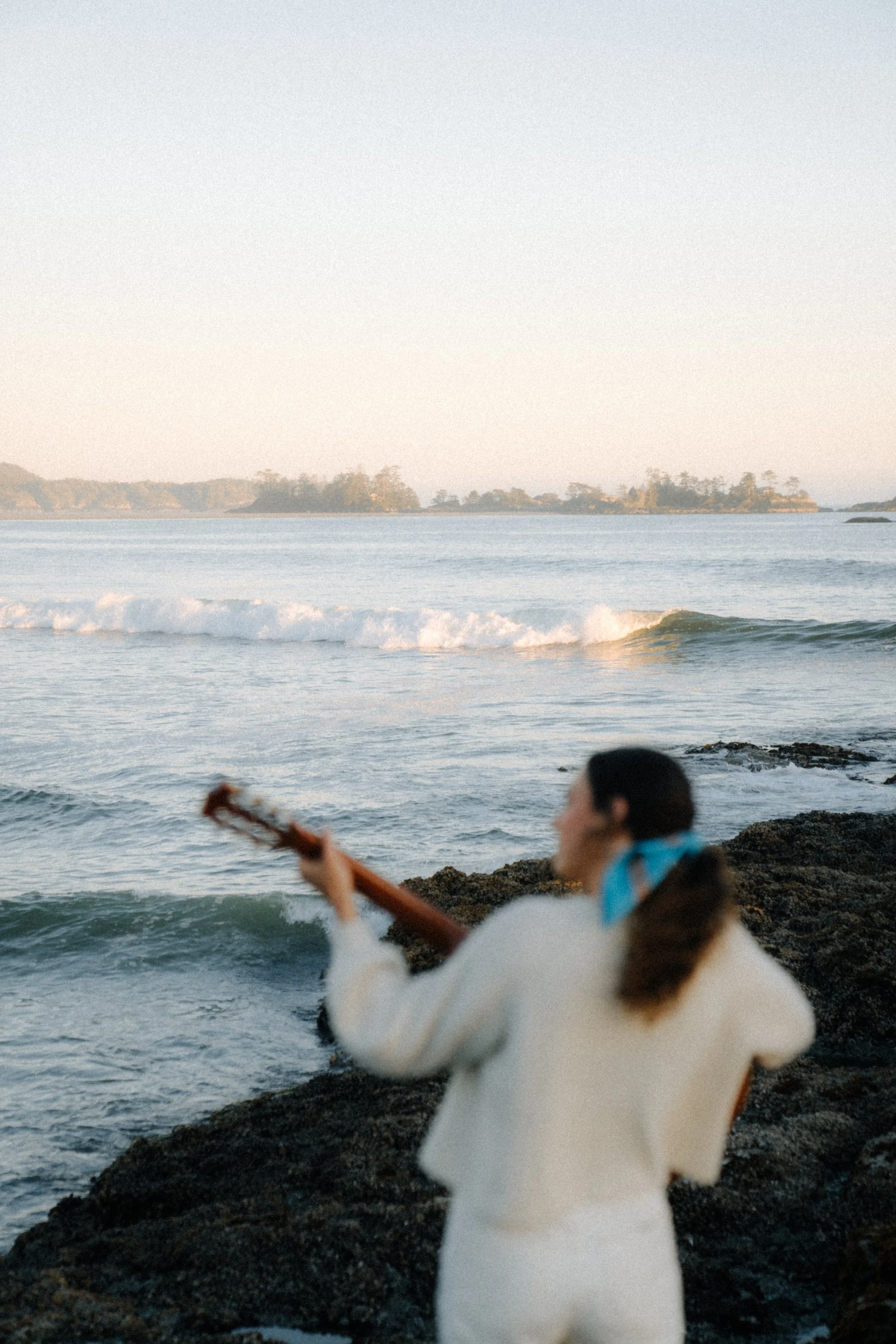 Alle Bernardi pre performance in Tofino, BC