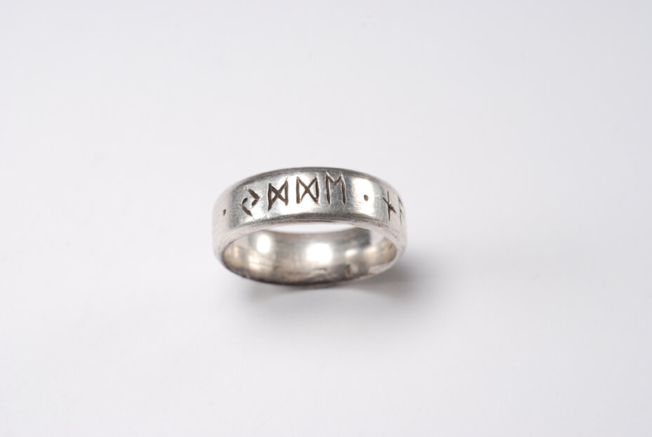 Rune Ring