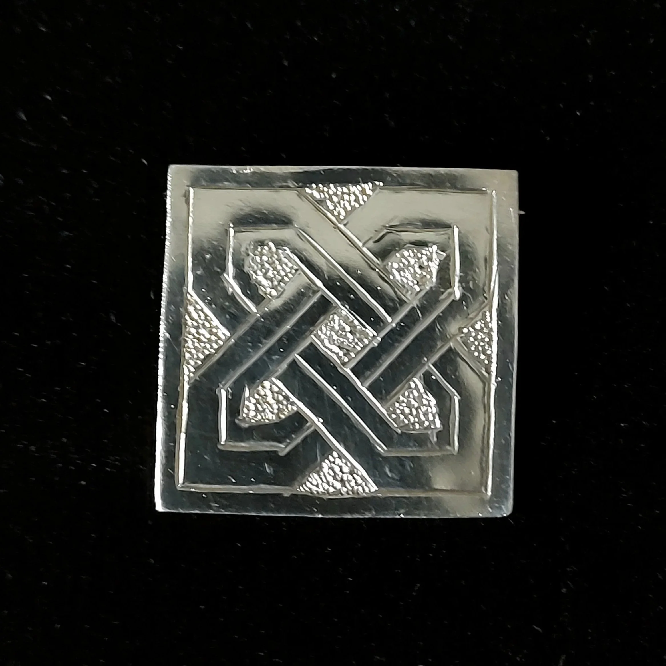 Interlace Knot Pin