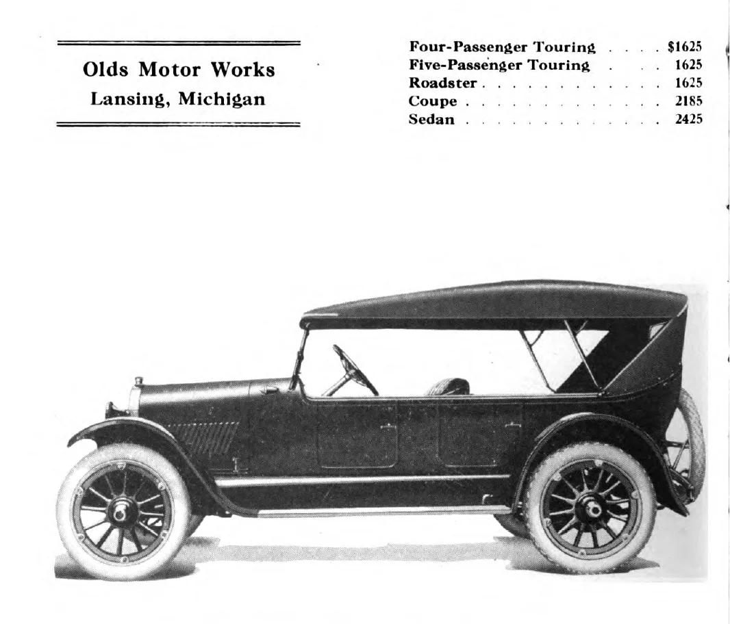 The Oldsmobile sedan from the 1922 Handbook of Automobiles.
