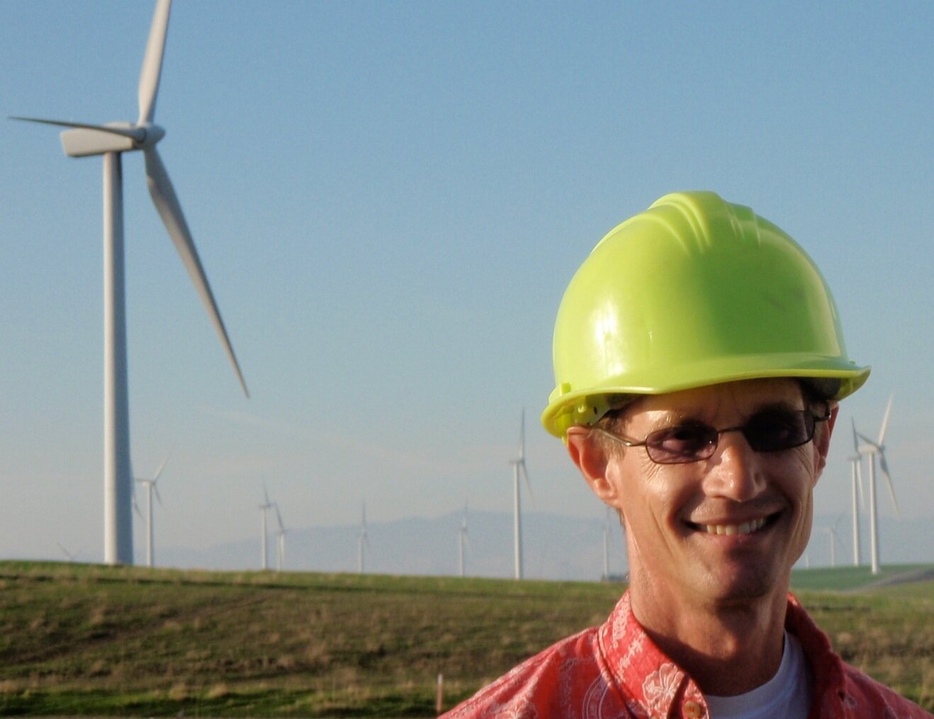 k2atWindFarm-hardhat.jpg