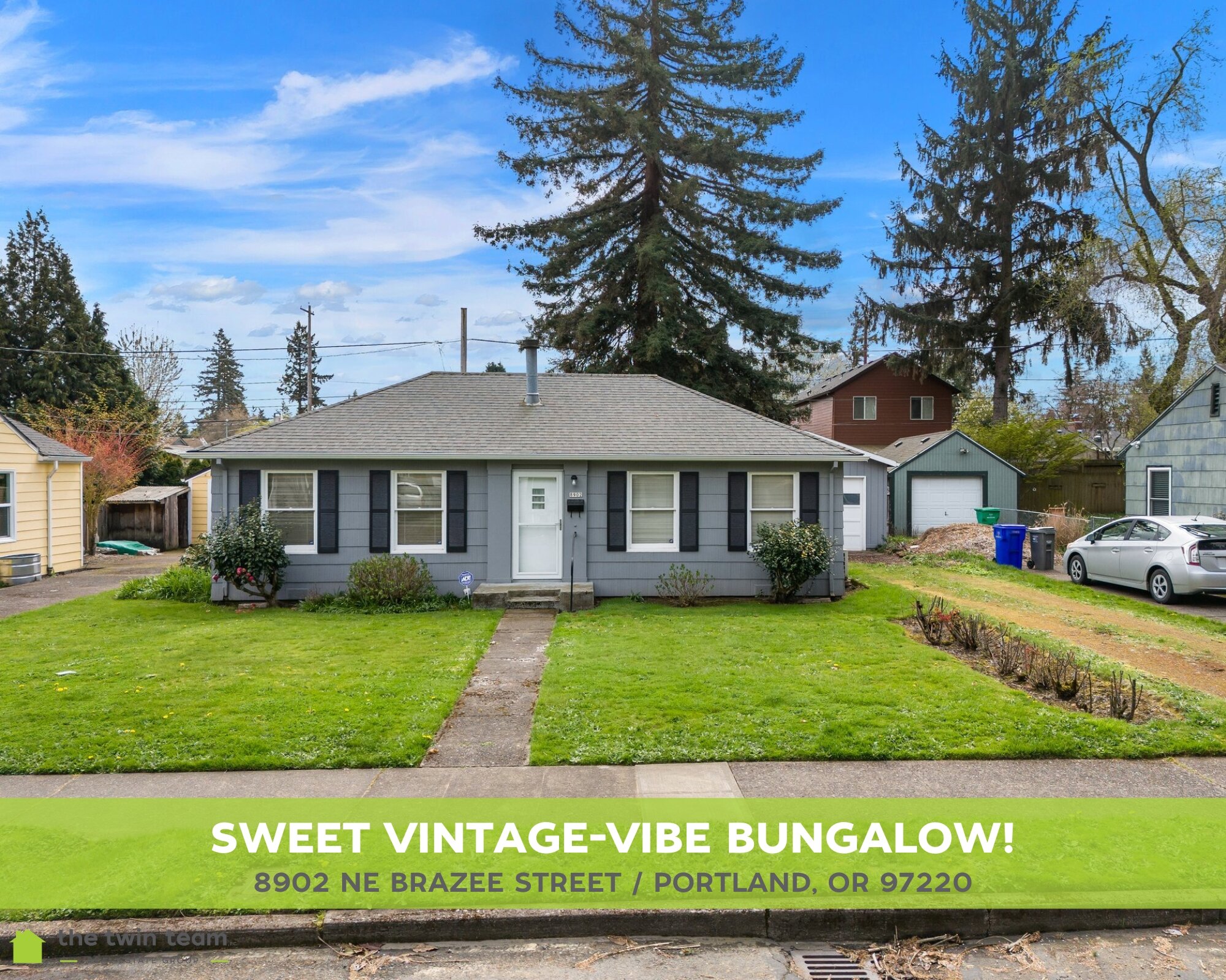 JUST LISTED!!
📍8902 NE Brazee Street, Portland, OR 97220
🛏 2 Beds
🛁 1 Baths
📐 836 Sq Ft
💰 $309,900

Welcome to this sweet ~vintage-vibe~ bungalow in sought-after Rocky Butte/Madison neighborhood! Opportunity awaits! This charming cosmetic fixer 