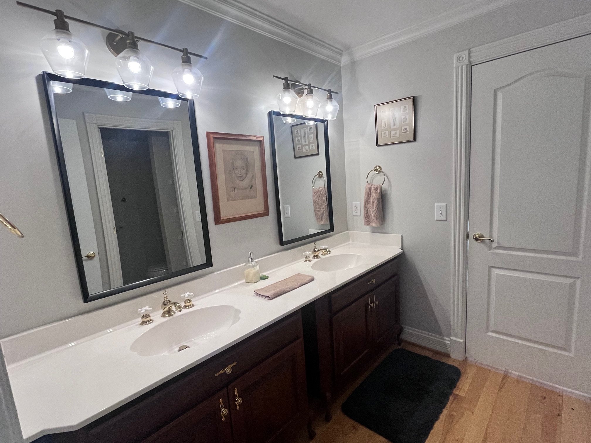 C2ba 2sinks.jpg