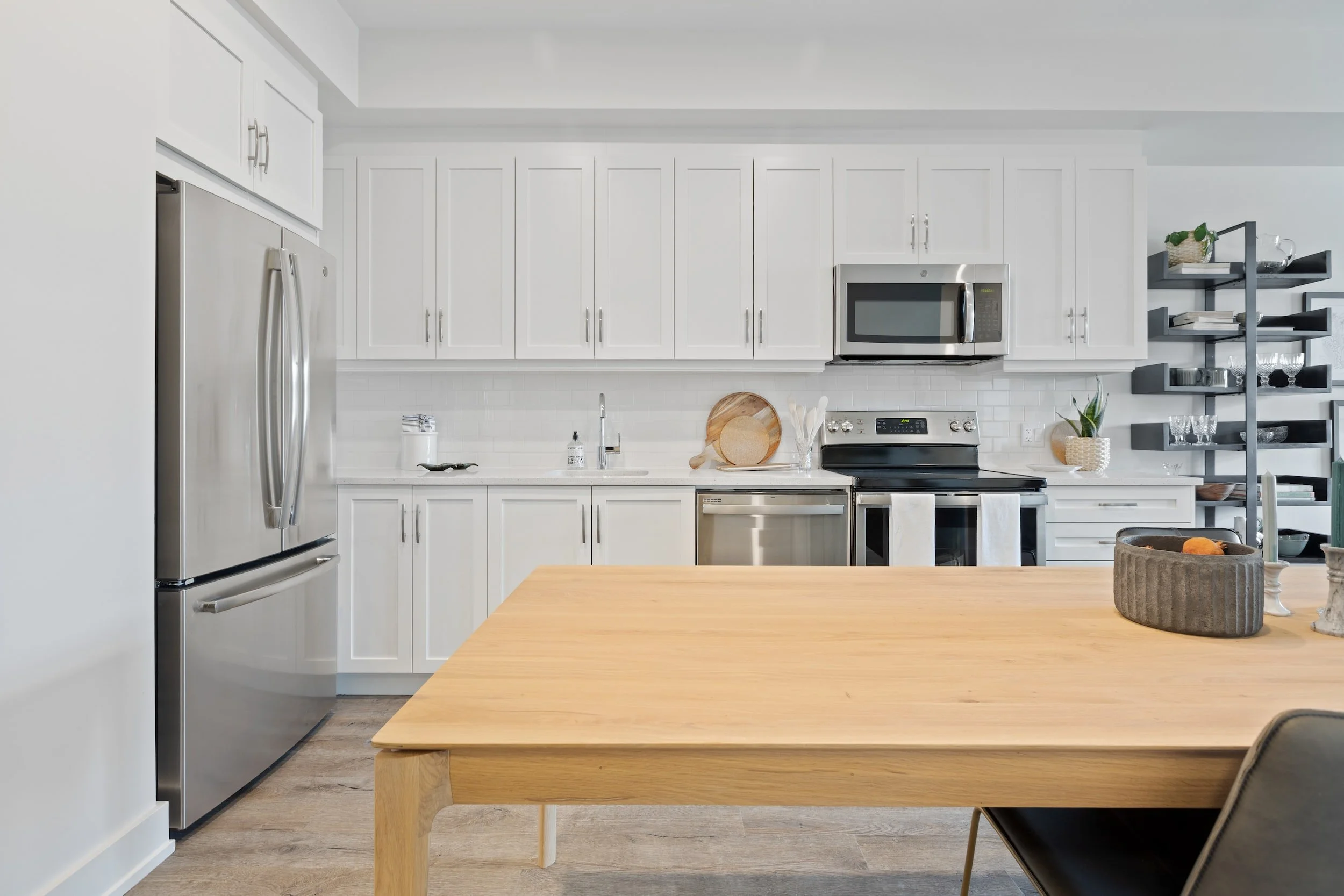 How to Easily Clean Stainless Steel Appliances 