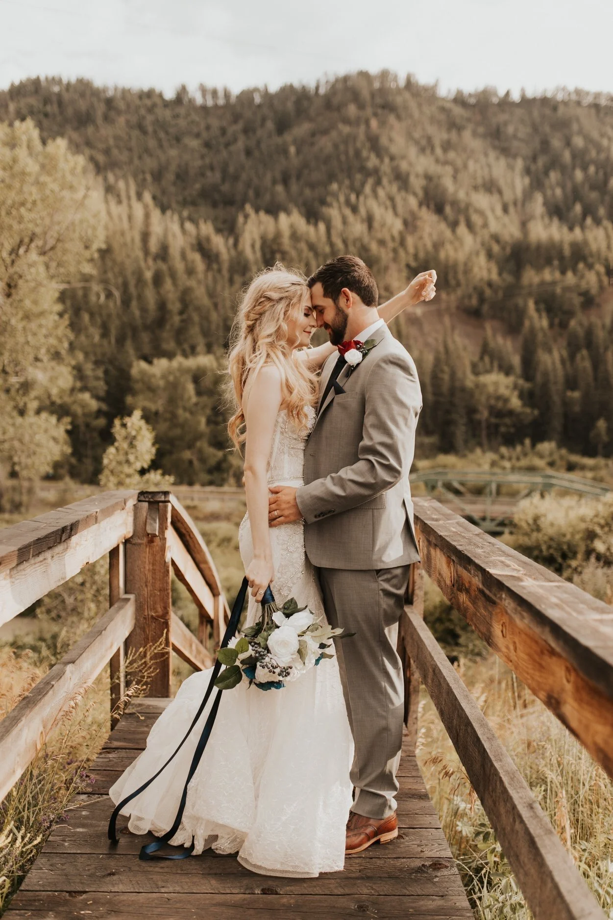 Mountain wedding couple in vintage wedding attire
