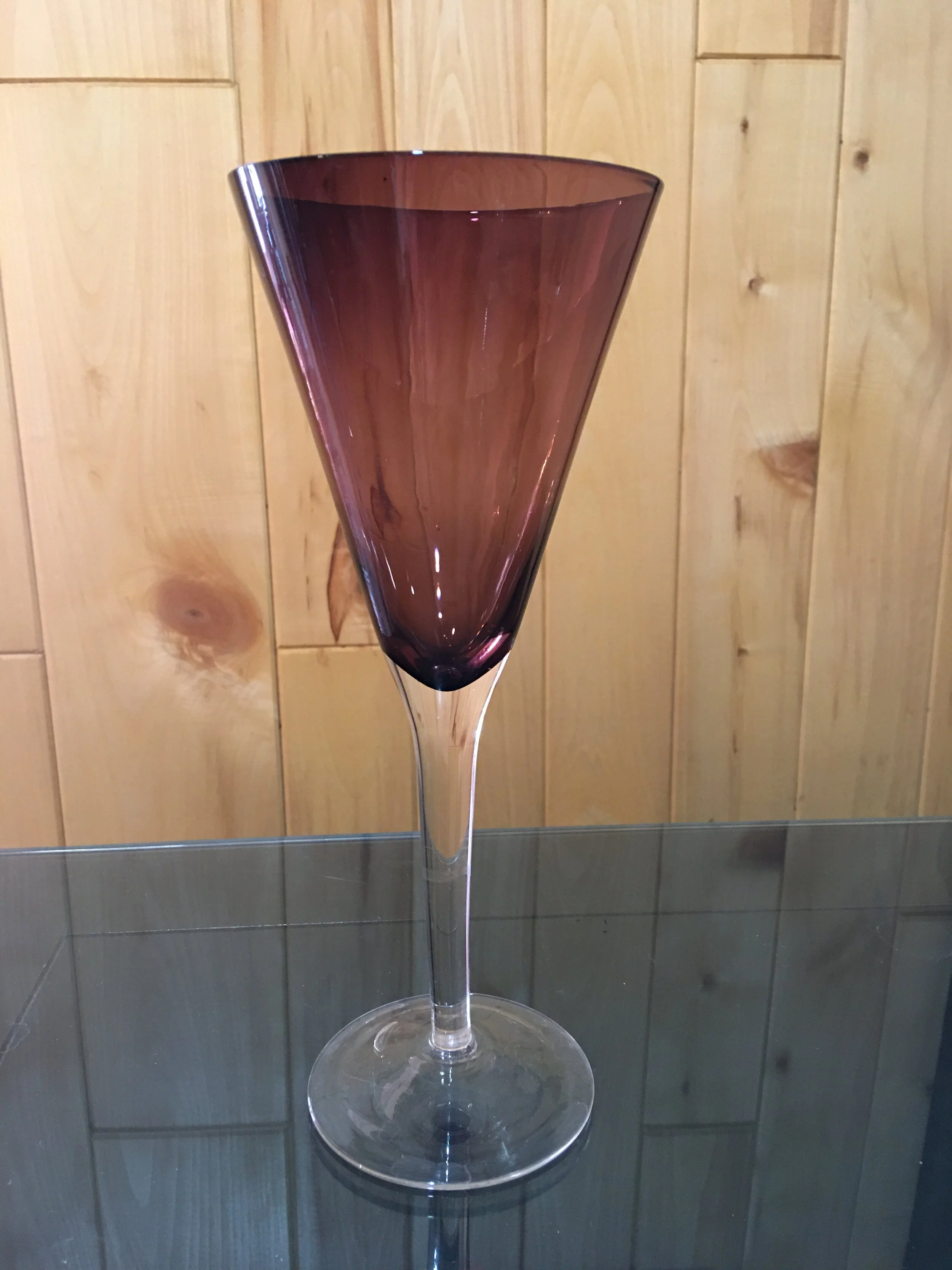 Flute Amethyst glass