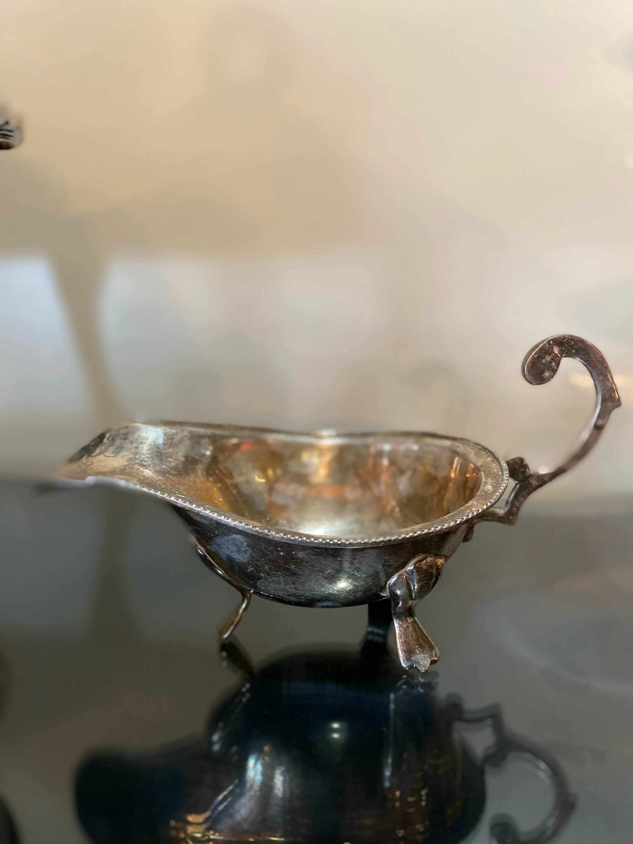 1 count Sterling silver gravy boat