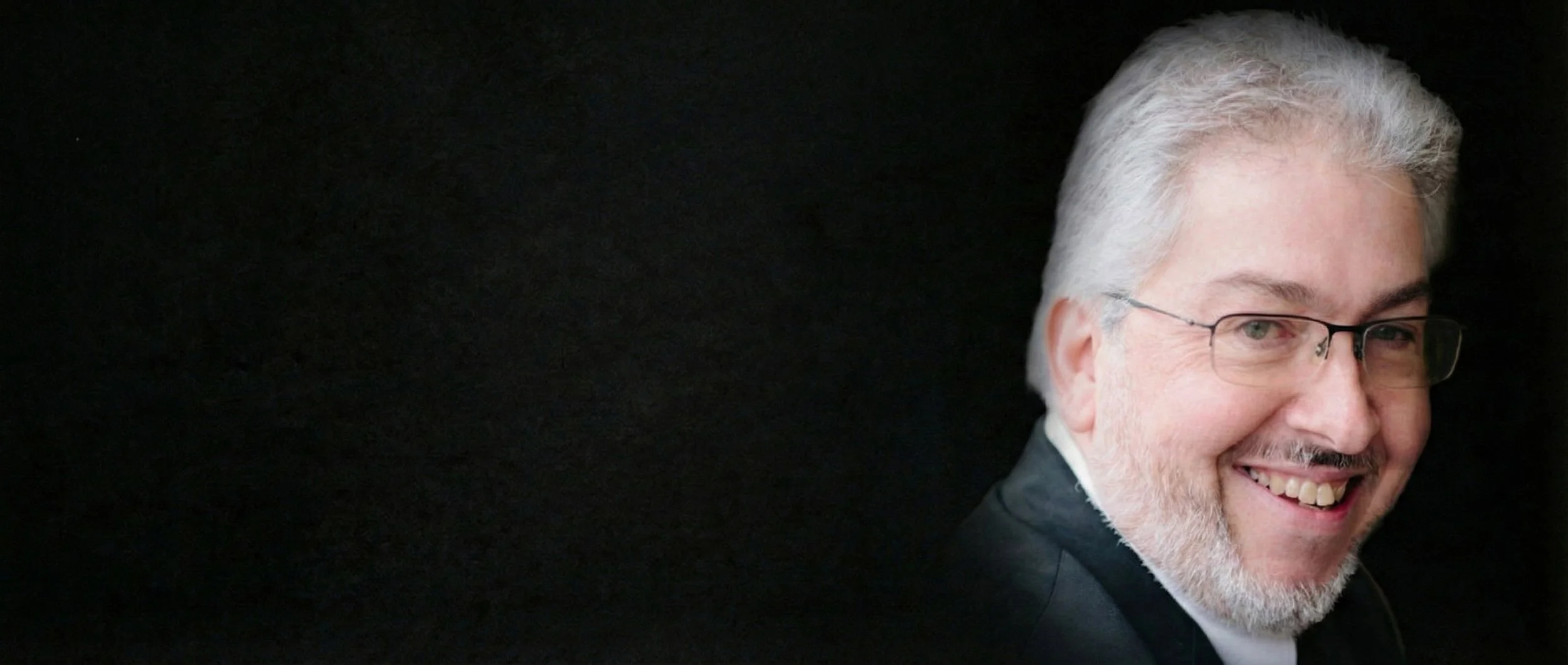 What 20 Years of Podcasting Taught a Hall of Famer About Business &amp; Connection