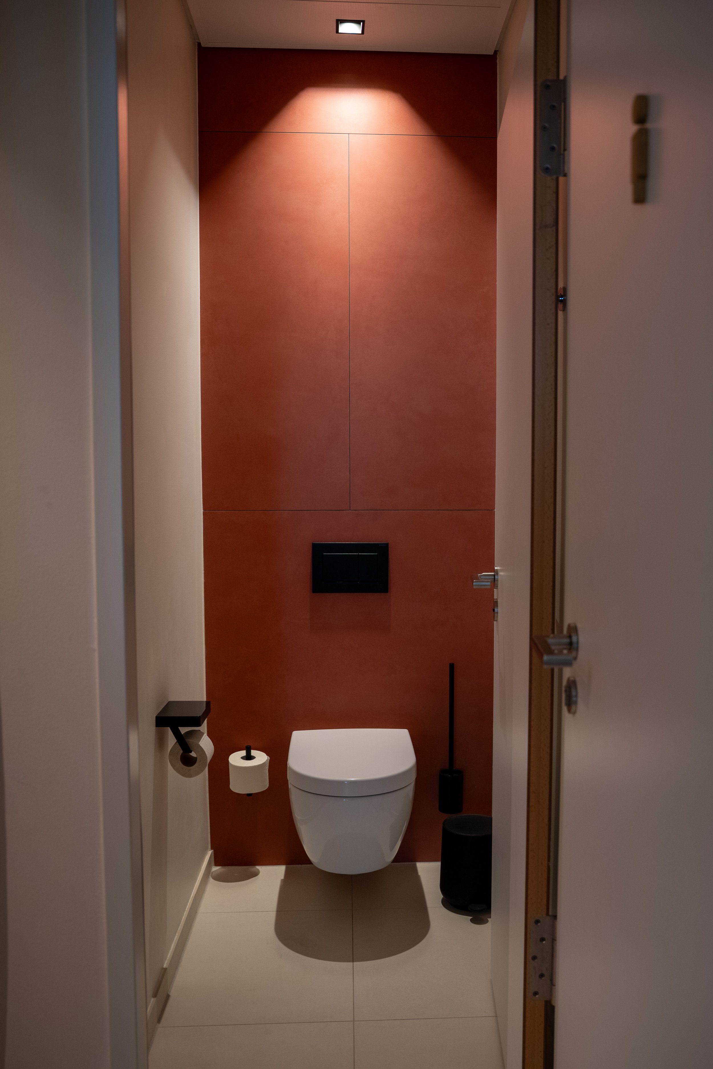 2025-05-21-yoga studio one Raumfotos 20.jpg