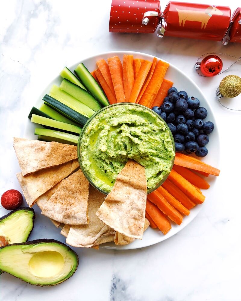 avocados-blueberries-carrots-cucumber-christmas-pita