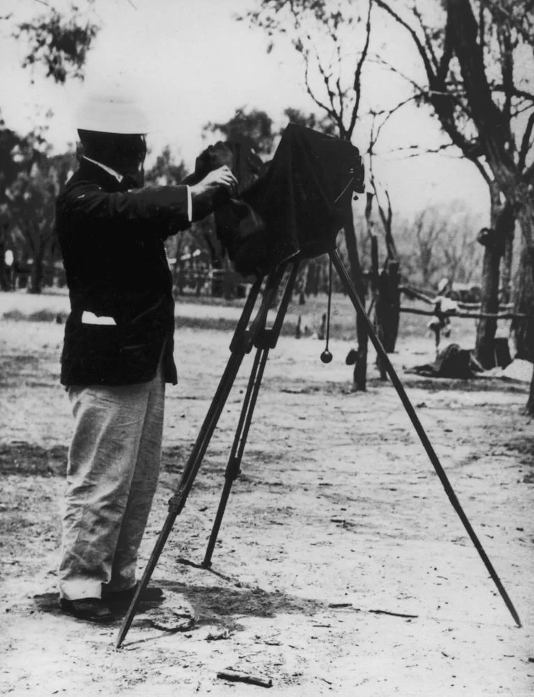 Photographer Henry William Mobsby Barcaldine ca. 1905.jpeg
