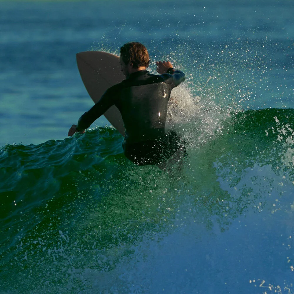 2 Yo, duuuude! Rad barrels out there!, Geoff Shortland MERIT DPI