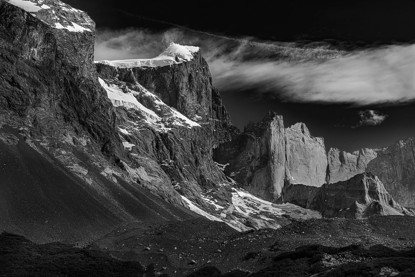 2025 Comp YE Print BWFinalist---Twiggy-Daniels---Frances-Valley.jpg (Copy)