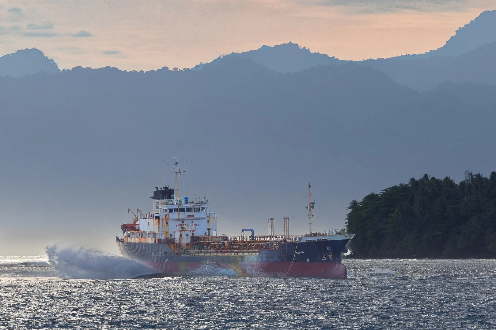 May26-AB-Nautical-DPI-Honour---Graham-Pope---Aground.jpg