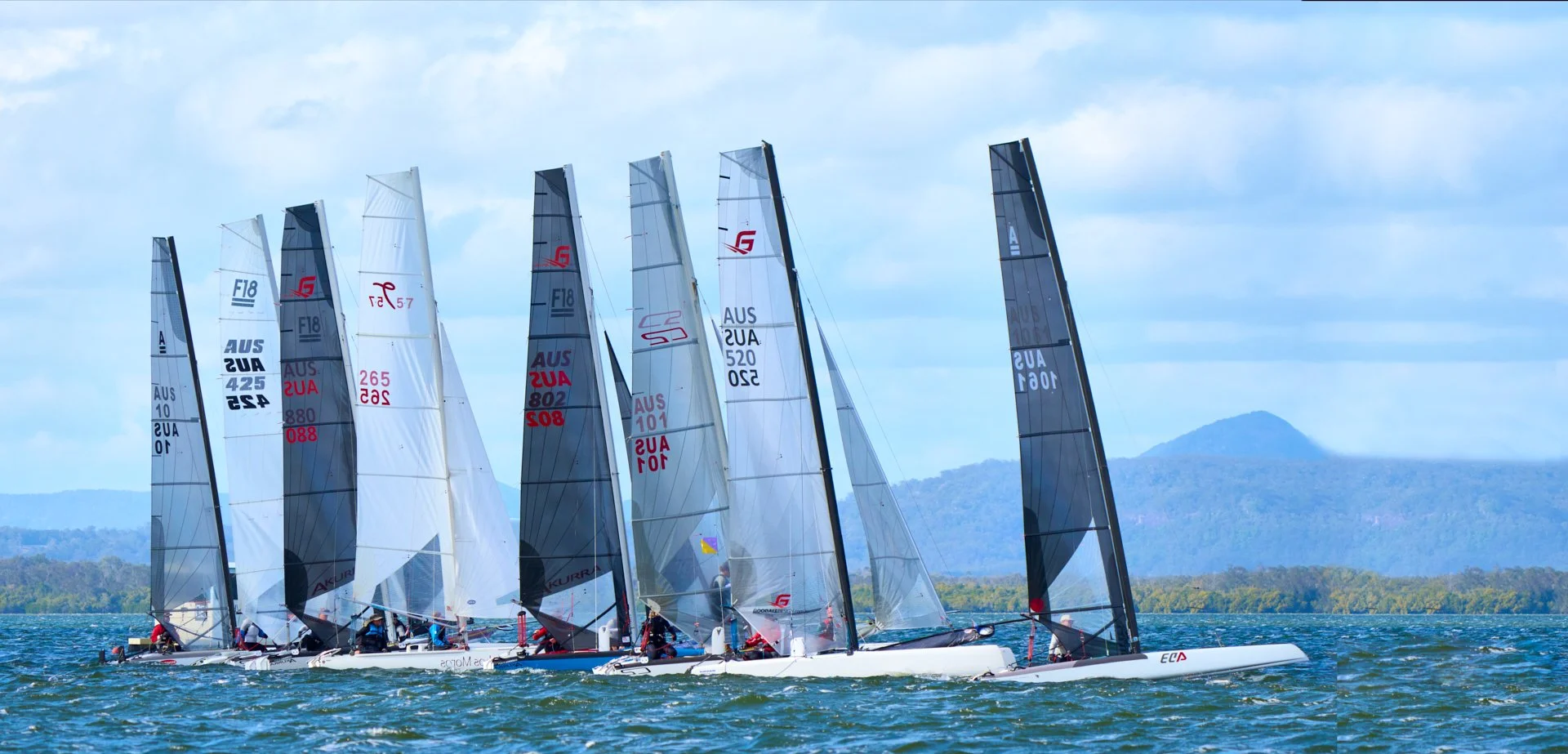 May26-A-Nautical-DPI-Honour---Geoff-Shortland---Crowded.jpg