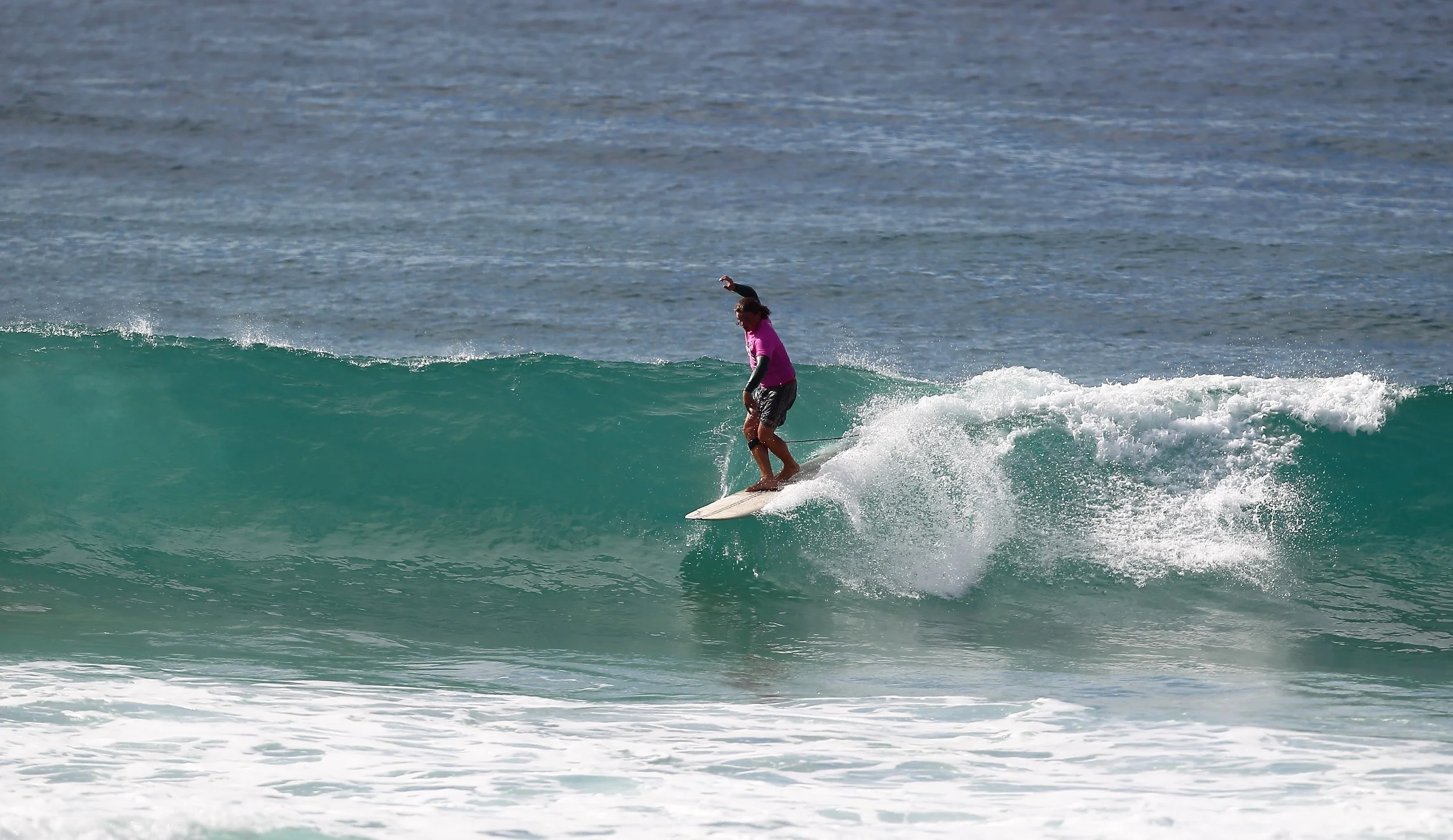 1788 eveley surf righting the wrongs (2).JPG