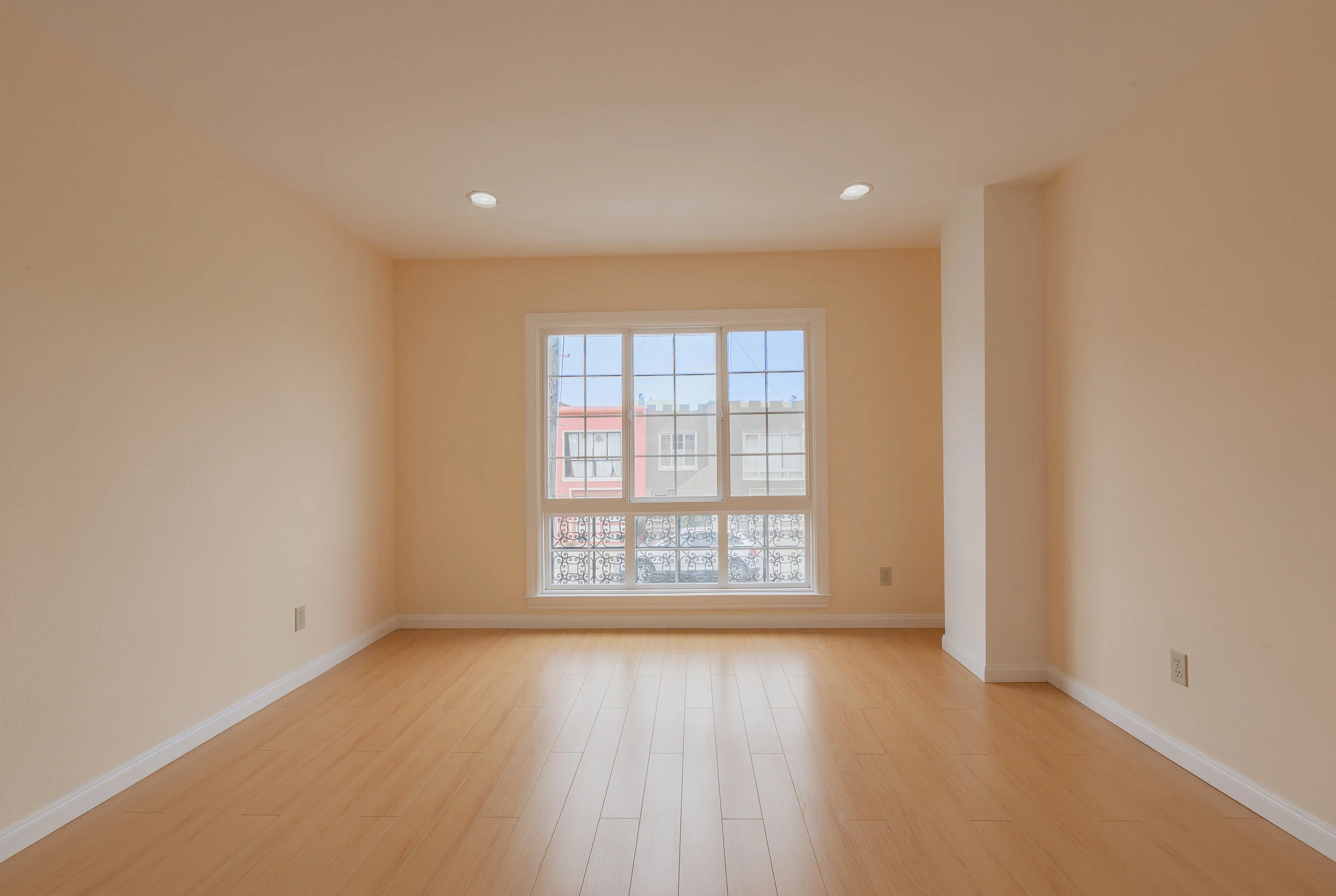1327 48th ave-16.jpg