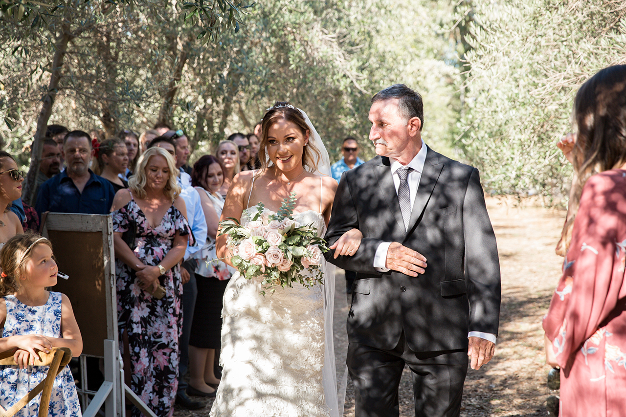Pop-Up-Swan-Valley-Wedding-08.jpg