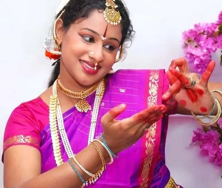Santhanalakshmi Bio.jpg