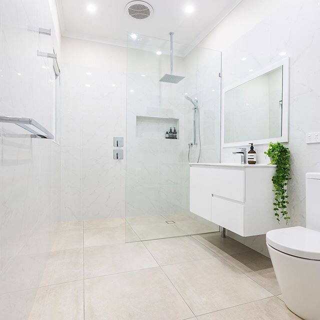 Gorgeous in Griffith

Did you know we manage entire renovation projects ourselves? Let us handle all of the trades for you, it&rsquo;s what we do best. 
@benkingphotography
#canberrabathrooms #canberrabathroomrenovation #actionplumbing