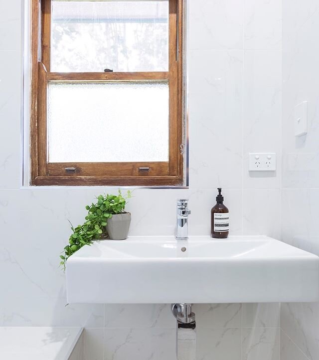We loved highlighting some original features of this bathroom renovation in Griffith! ⠀
⠀
We completed this renovation and coordinated all trades to ensure a smooth process and impeccable result for our clients. 👌🏼⠀
⠀
These quality Roca taps from o