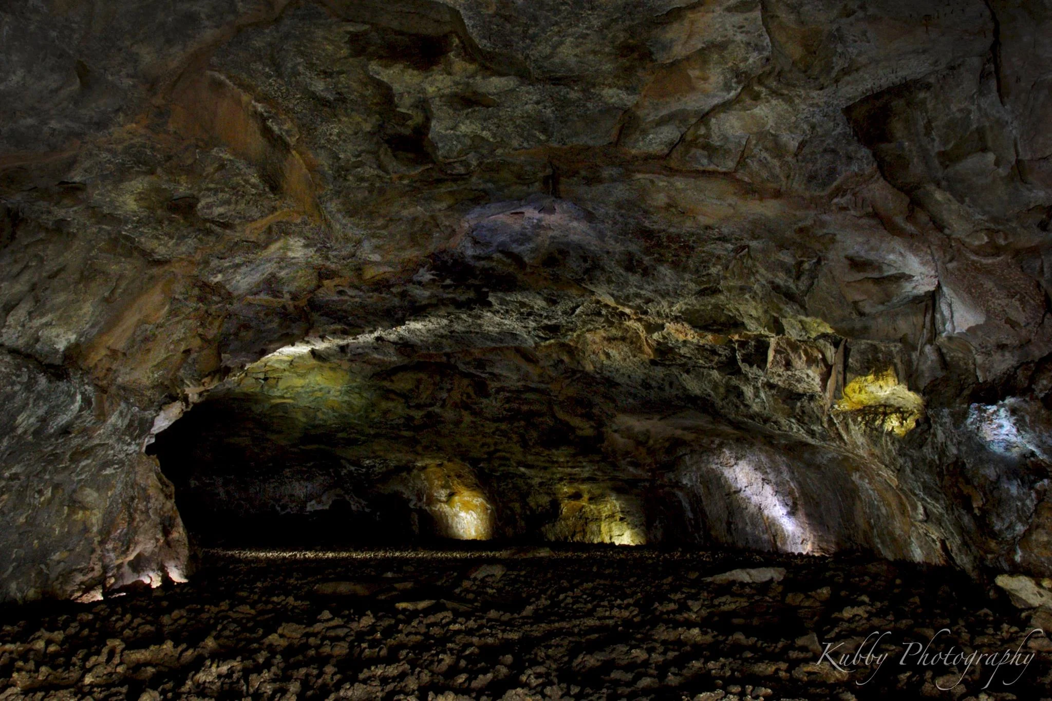 Lava River Cave 3.jpg