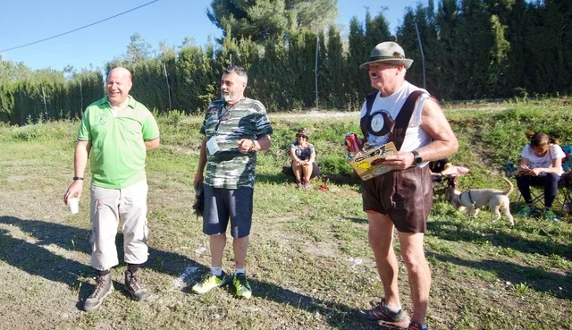 Hash Flash - Seaman Staines - Run 1626 - 14 April 2019 - Photo 21.jpeg