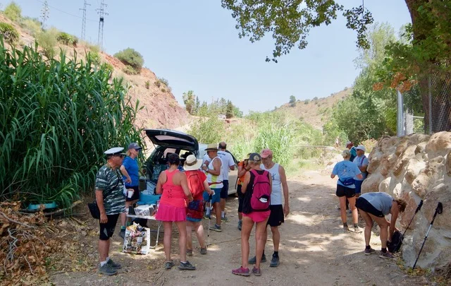 Hash Flash - Seaman Staines - Run 1649 - 21 Jul 2019 - Photo 22*.jpeg