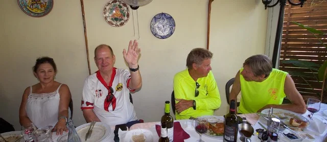 Hash Flash - Seaman Staines - Run 1655 - 01 Sep 2019 - Photo 74.jpeg