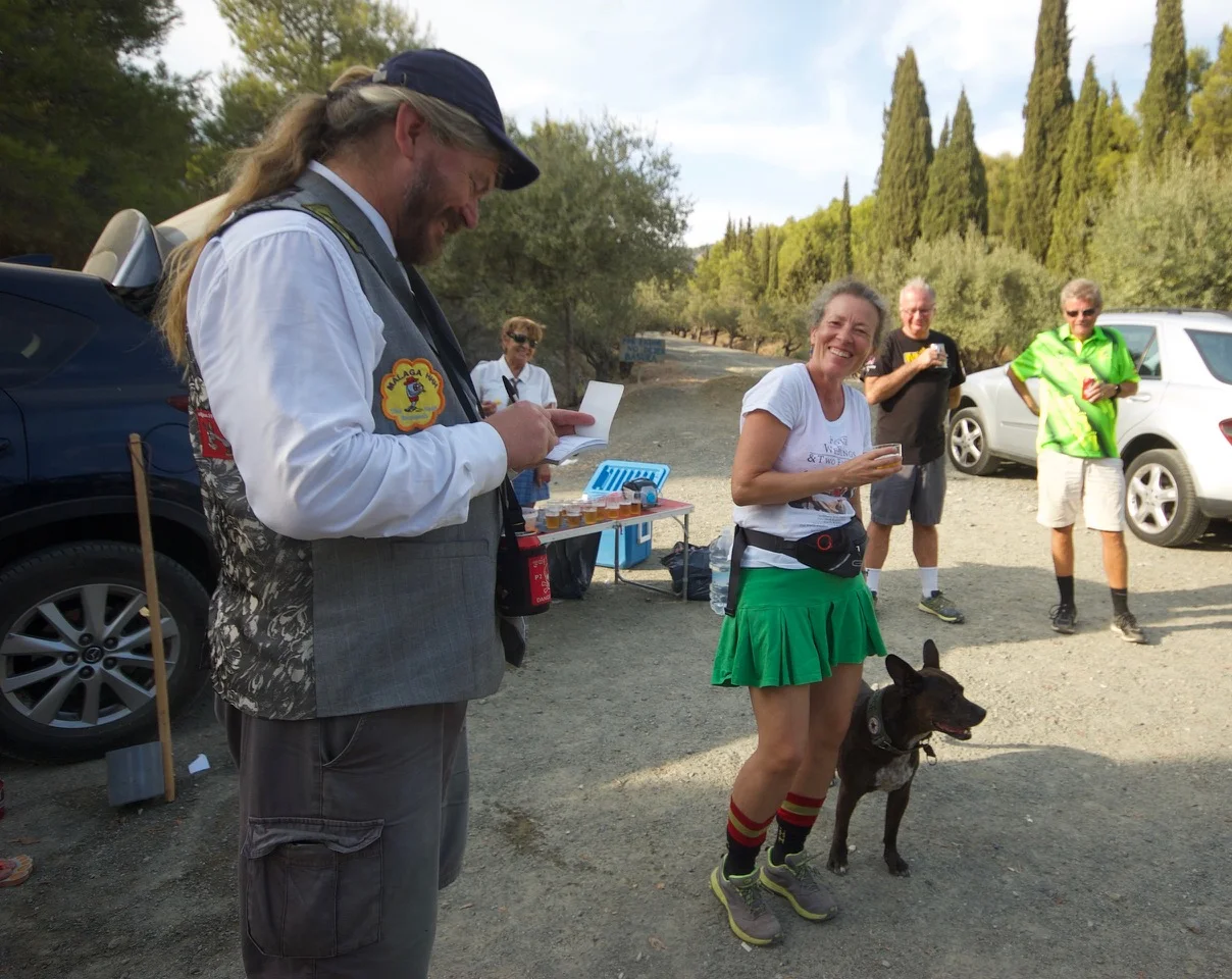 Hash Flash - Seaman Staines - Run 1656 - 08 Sep 2019 - Photo 15.jpeg