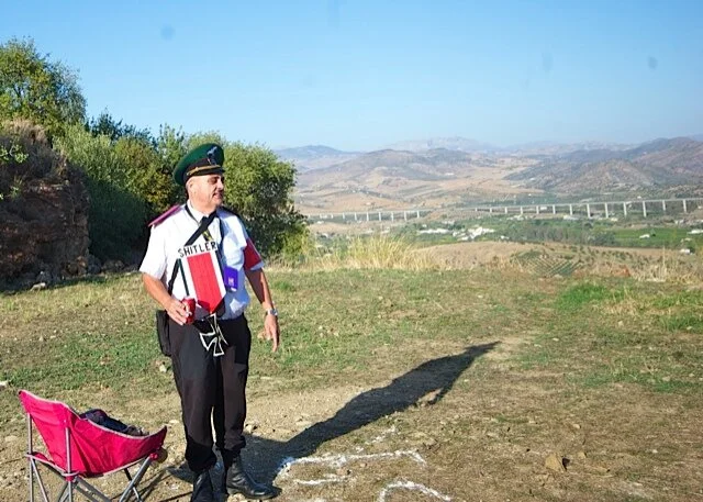Mijas H3 - Hash Flash Seaman Staines - Run 1661 - 13 Oct 2019 - Photo 56.jpg