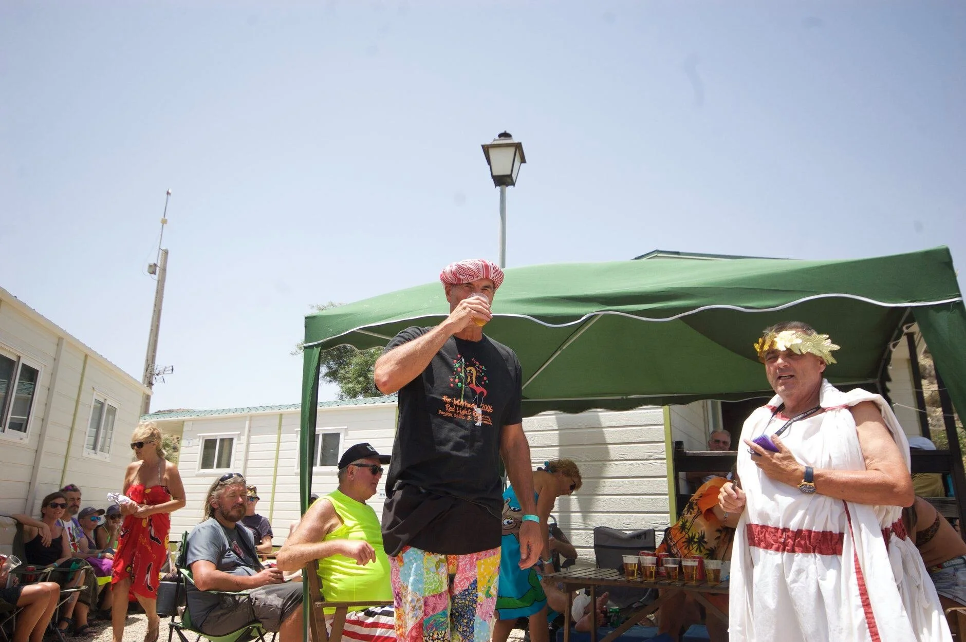 Hash Flash - Seaman Staines- Run 1645-46 - 29-30 Jun 2019 - Photo 48.jpg