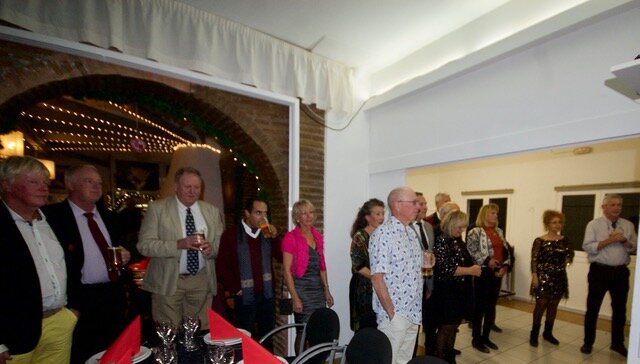 Mijas H3 - Hash Flash Seaman Staines - Run 1670 Xmas Ball - 13 Dec 2019 - Photo 18.jpeg